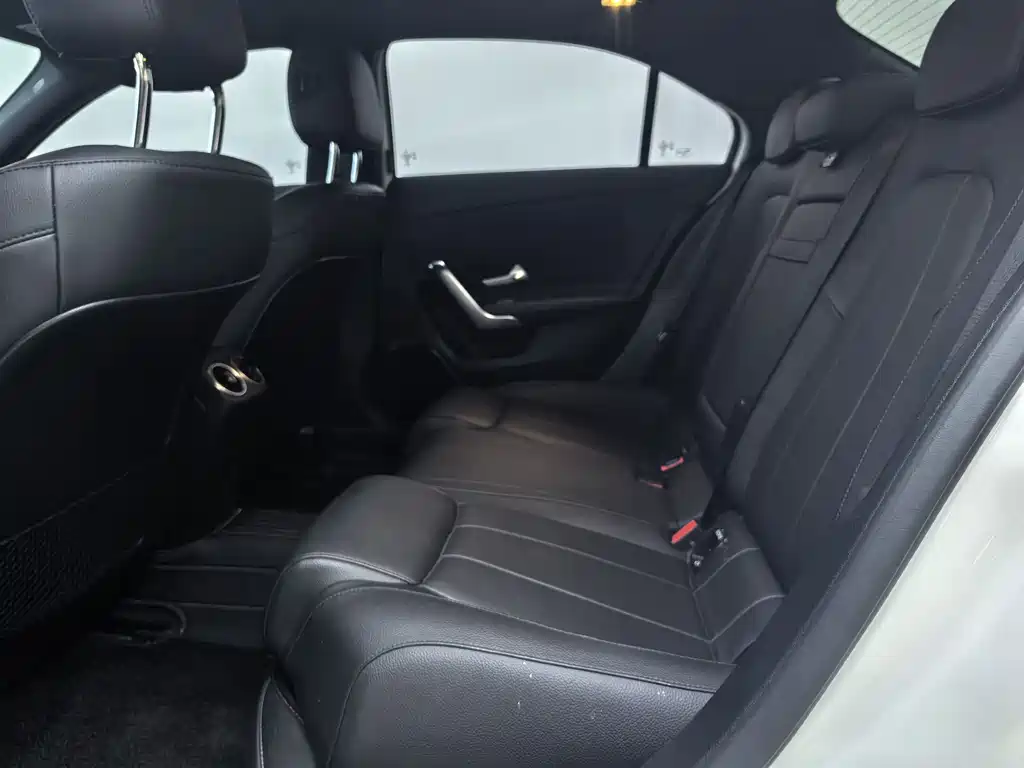 Mercedes-Benz A-Class 2022 A 180 L Sports Sedan купить на сайте DeffCars