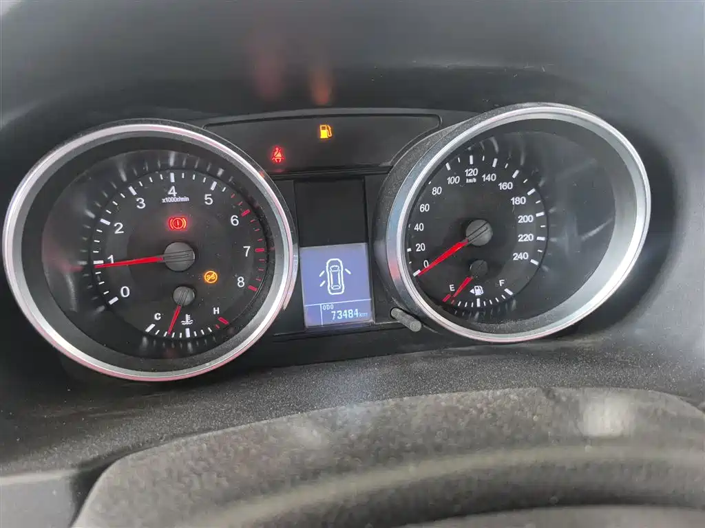 Haval M6 2018 1.5T manual two-wheel drive urban model купить на сайте DeffCars