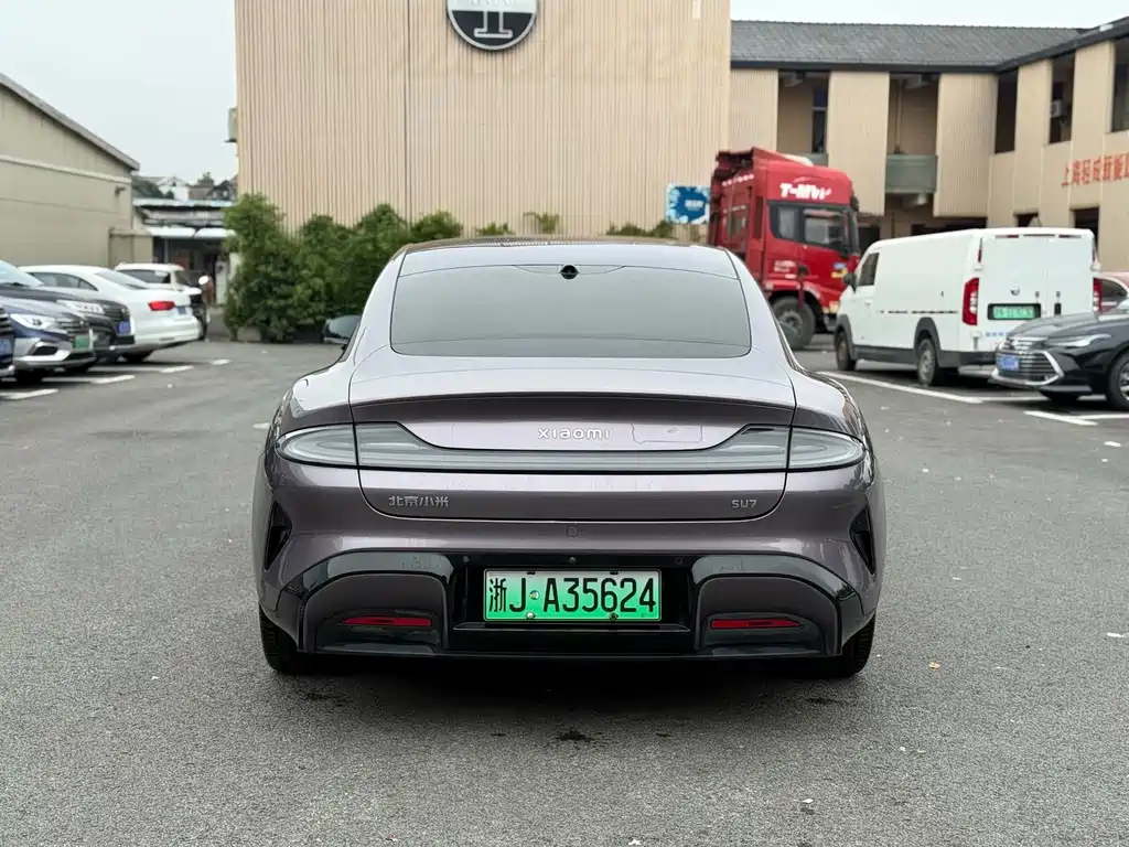 Xiaomi SU7 2024 rear-wheel drive long-range smart driving version купить на сайте DeffCars