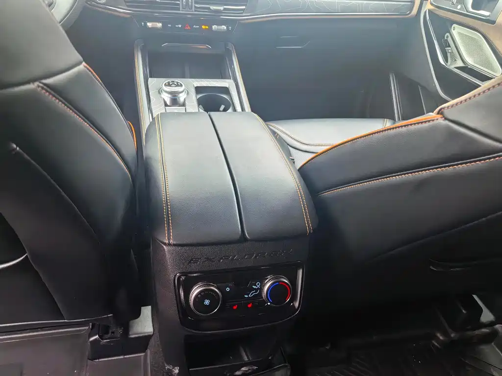 Explorer 2024 2.3T EcoBoost Kunlun Peak Edition 7 seats купить на сайте DeffCars