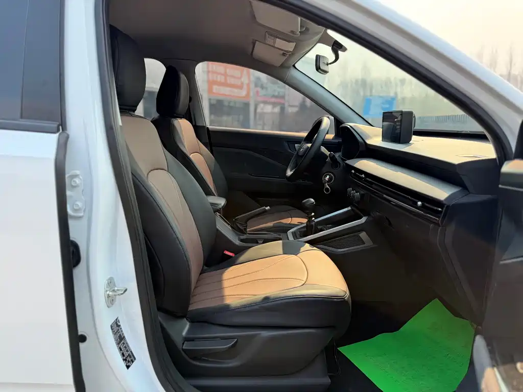 Wuling Xingchi 2022 1.5L Manual Free Type купить на сайте DeffCars