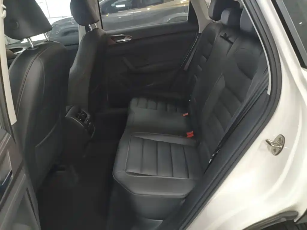 Tuyue 2022 330TSI four-wheel drive luxury version купить на сайте DeffCars