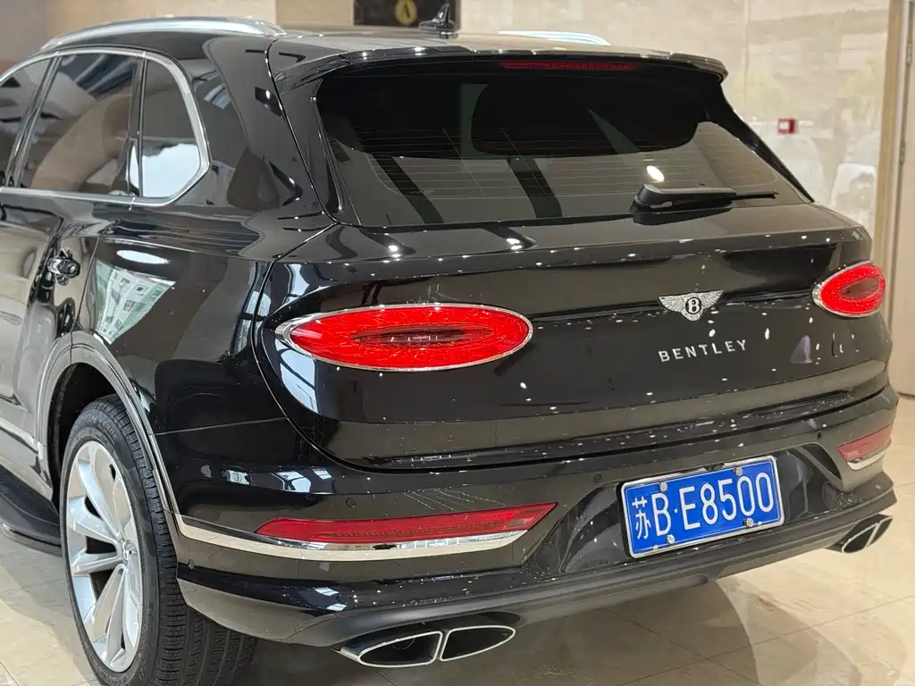 Bentayga 2021 4.0T V8 купить на сайте DeffCars