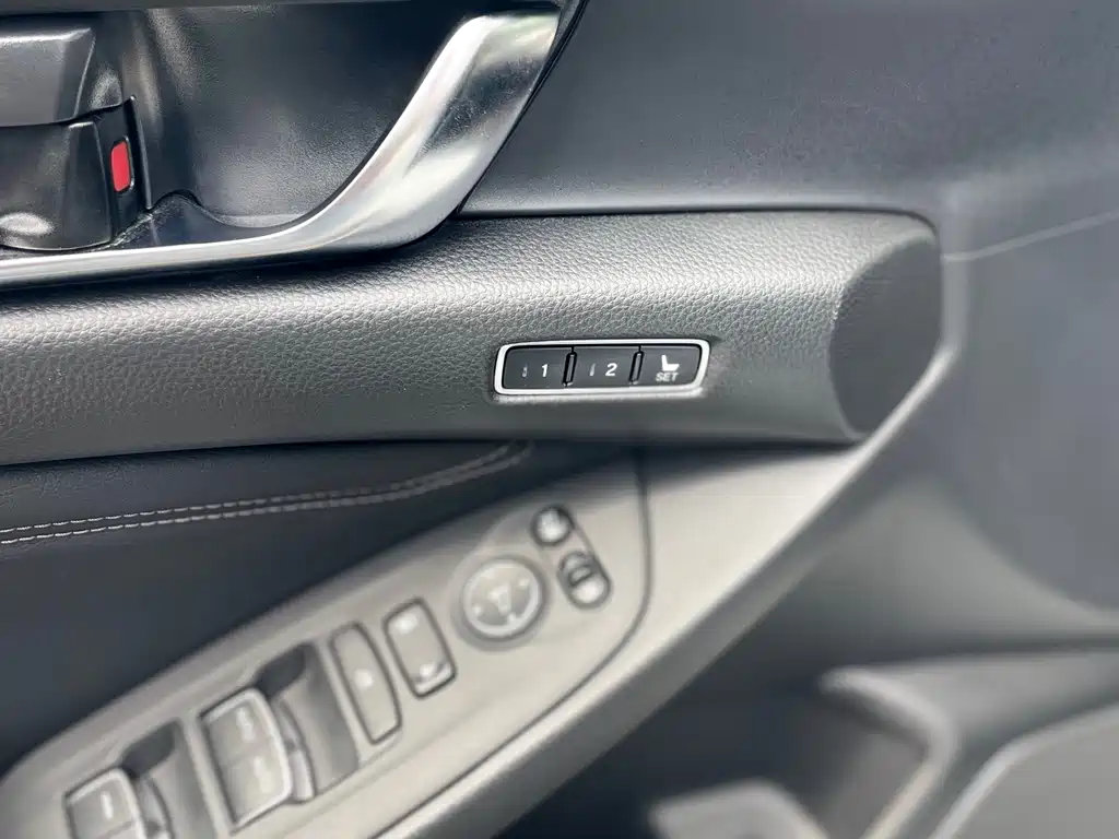 Accord 2021 Ruizhi Hybrid 2.0L Ruizhi Starry Sky Limited Edition купить на сайте DeffCars