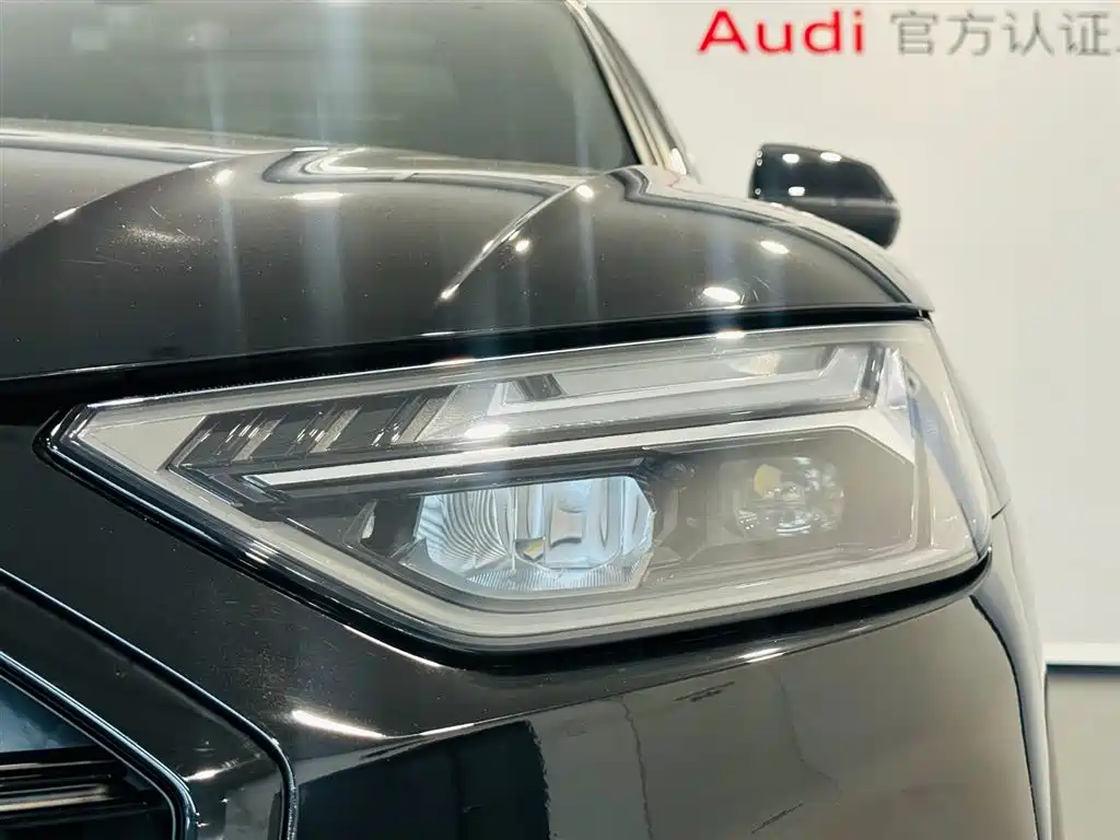 Audi Q5L 2023 40T luxury and dynamic model купить на сайте DeffCars
