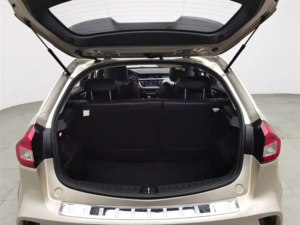 Vision X3 2017 1.5L Manual Elite купить на сайте DeffCars