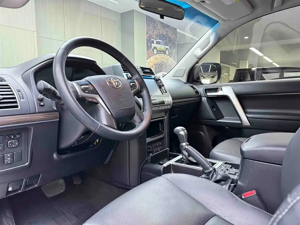 Prado 2019 3.5L automatic TX-L exclusive version with rear mounted spare tire купить на сайте DeffCars