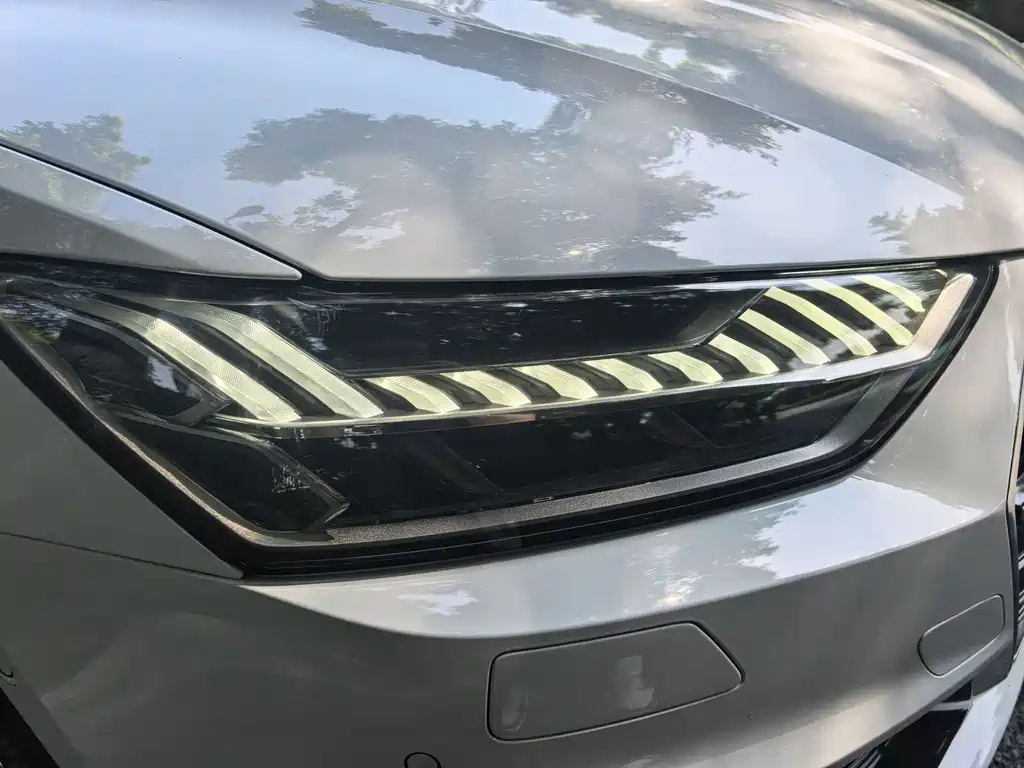 Audi A7L 2024 45TFSI quattro S-line vision type liquid crystal package купить на сайте DeffCars