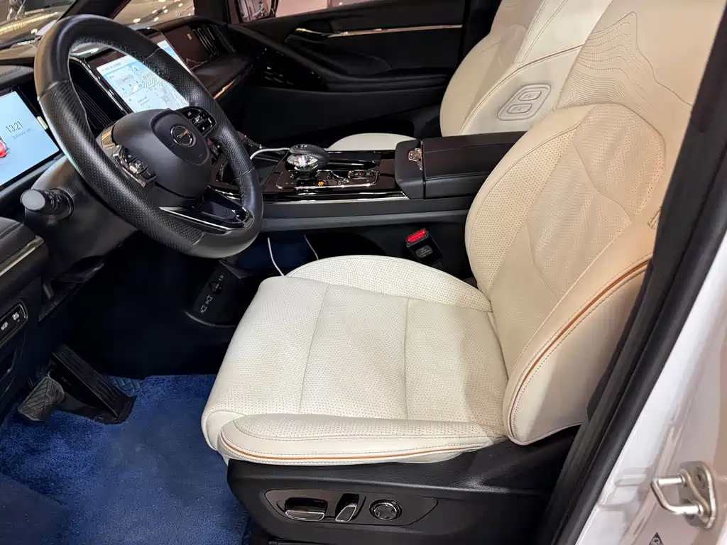 Trumpchi M8 2023 Grandmaster Series Dual Engine Royal Edition купить на сайте DeffCars