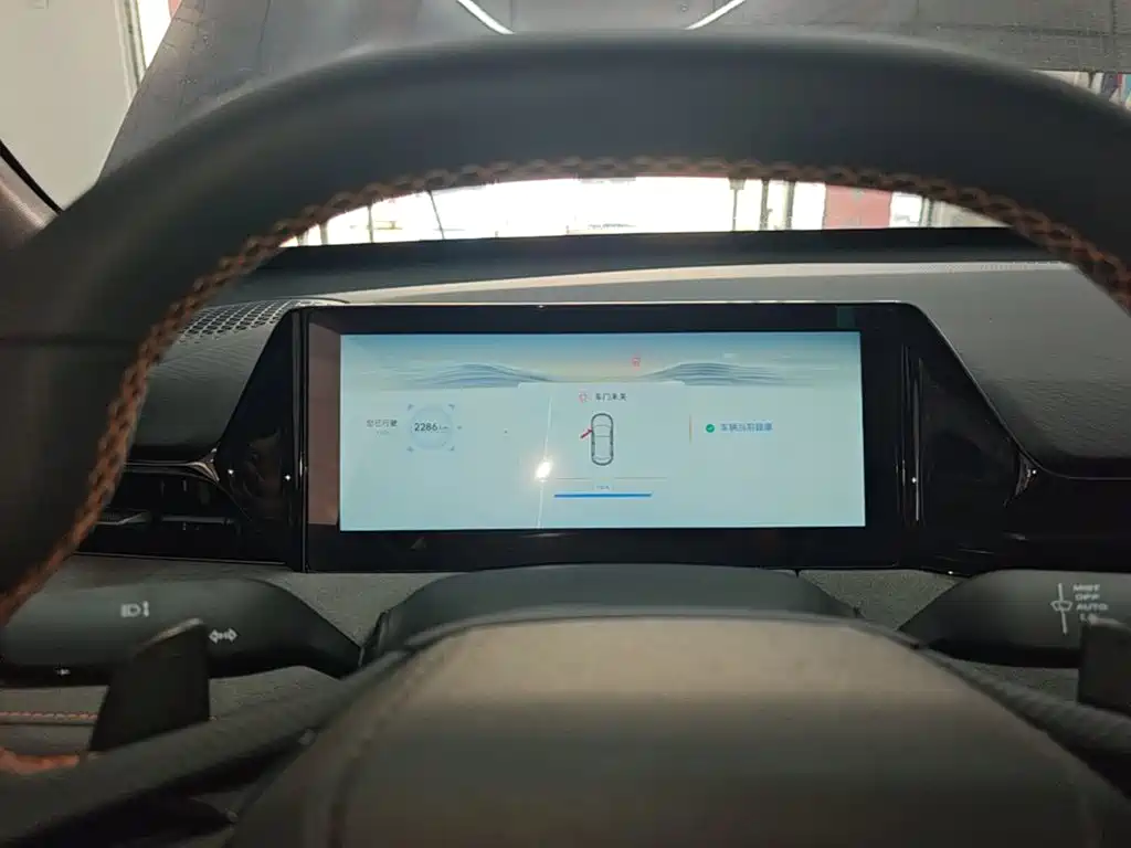 Changan UNI-V 2025 third generation 2.0T powerful model купить на сайте DeffCars