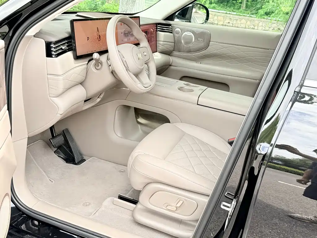 Zhiji LS9 2026 52 Ultra купить на сайте DeffCars