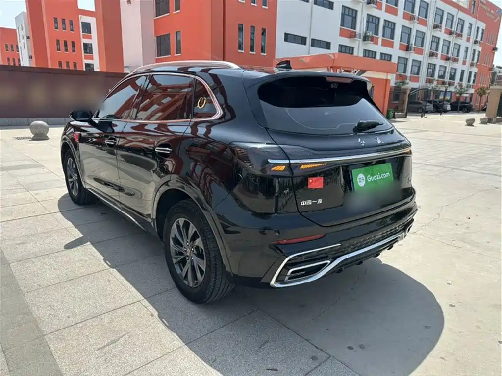 Hongqi HS5 2023 2.0T Qixiang Pro version купить на сайте DeffCars