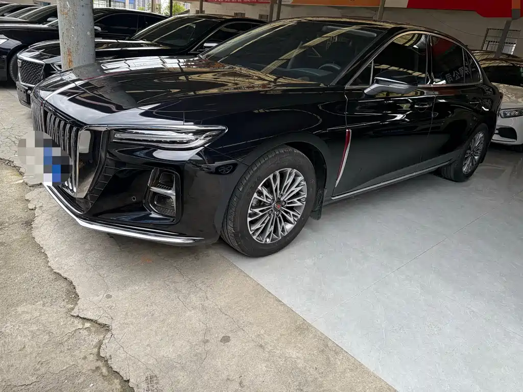 Hongqi H5 2025 1.5T HEV Qichang 500,000 units commemorative edition купить на сайте DeffCars