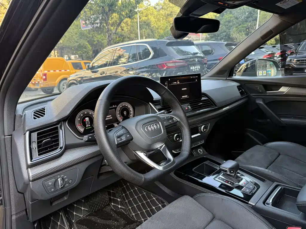 Audi Q5L Sportback 2022 facelift 45 TFSI luxury model купить на сайте DeffCars