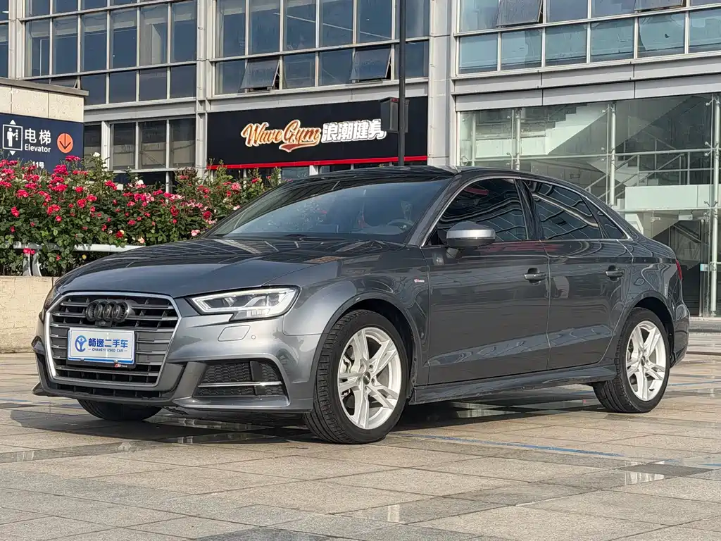 Audi A3 2020 Limousine 35 TFSI Fashion Type National V купить на сайте DeffCars