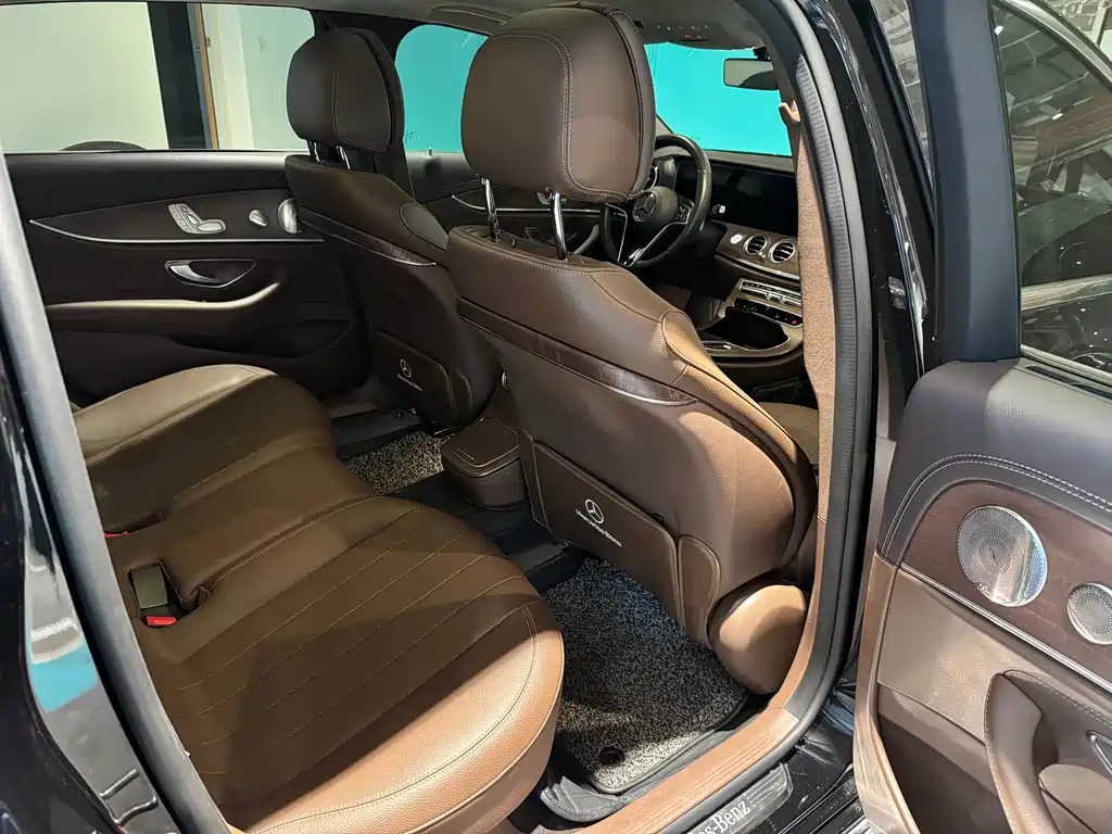 Mercedes-Benz E-Class 2022 facelift three E 300 L sporty and fashionable купить на сайте DeffCars