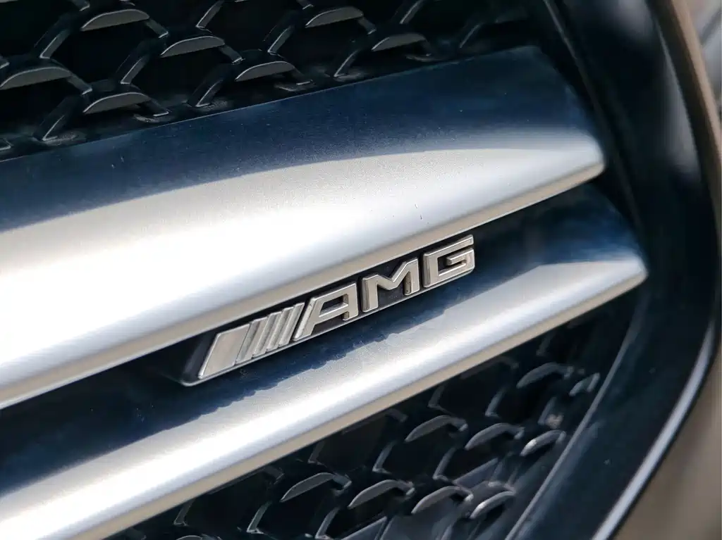 Mercedes-Benz A-Class AMG 2023 AMG A 35 L 4MATIC купить на сайте DeffCars