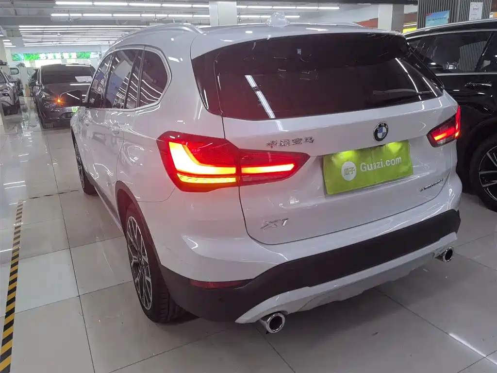 BMW X1 2022 facelift xDrive25Li exclusive model купить на сайте DeffCars