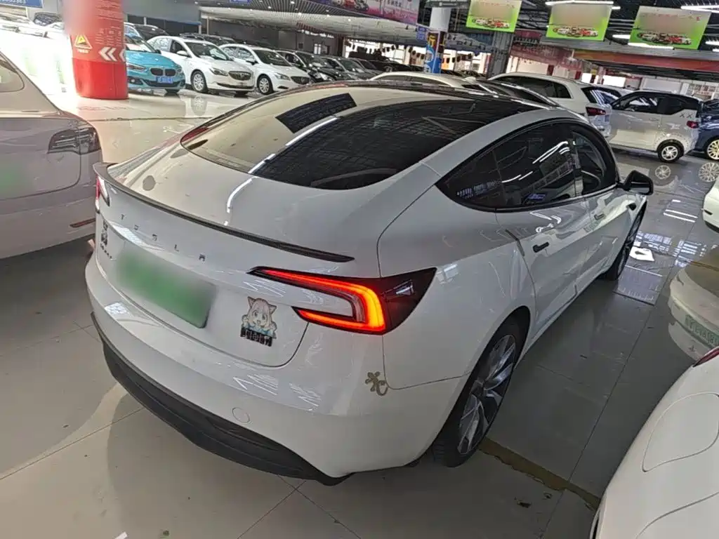 Model 3 2025 rear-wheel drive version купить на сайте DeffCars