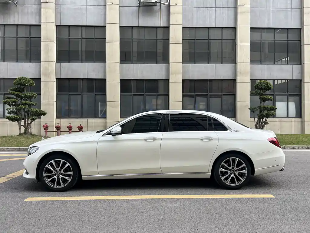 Mercedes-Benz E-Class 2019 E 260 L купить на сайте DeffCars