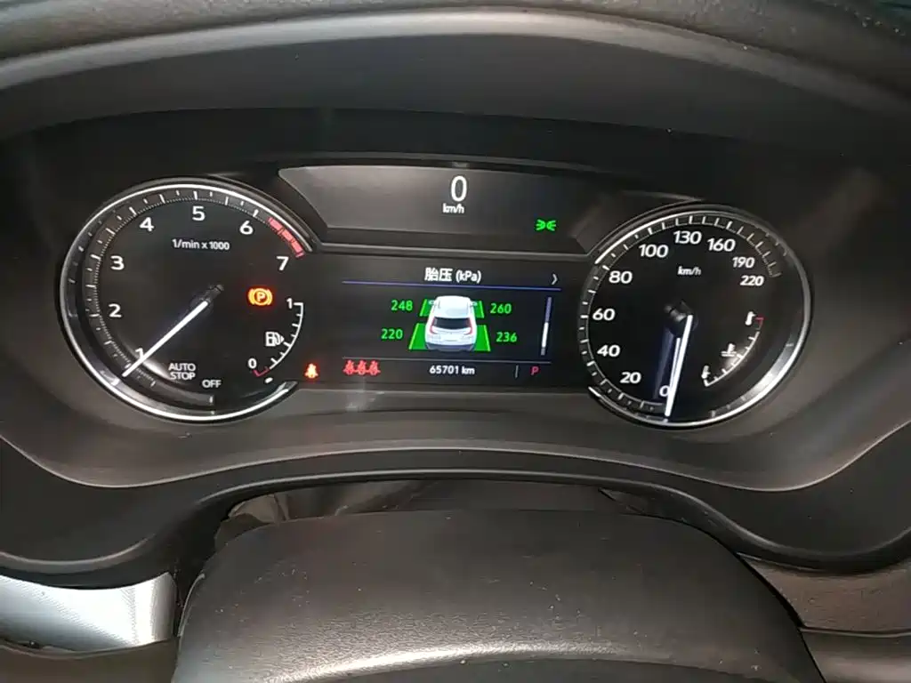 Cadillac XT4 2021 28T two-wheel drive leading model купить на сайте DeffCars