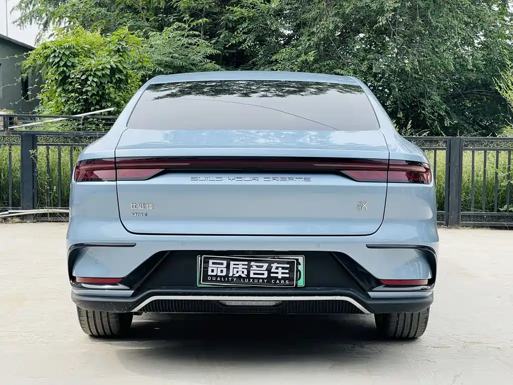 Han 2024 DM-i Honor Edition 121KM Honor Type купить на сайте DeffCars