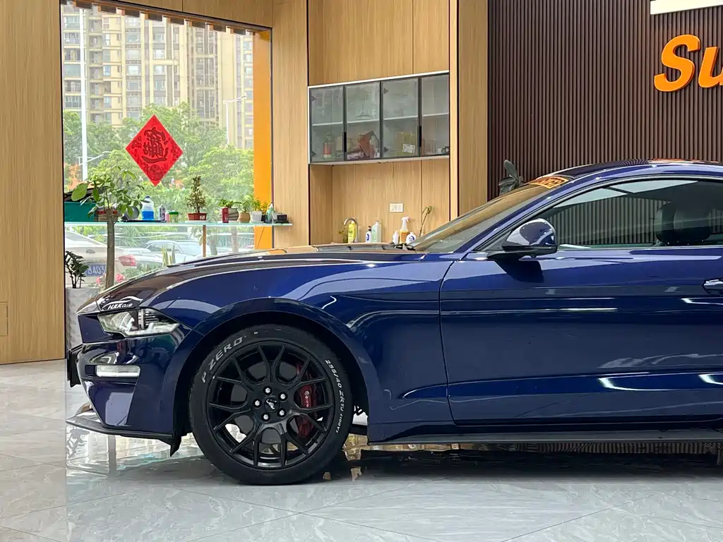 Mustang 2021 2.3T EcoBoost купить на сайте DeffCars
