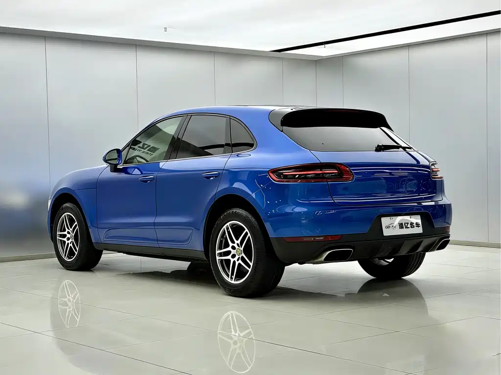 Macan 2017 Macan 2.0T купить на сайте DeffCars