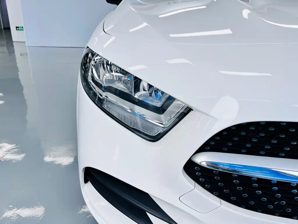 Mercedes-Benz A-Class 2022 facelift A 180 L sports sedan купить на сайте DeffCars