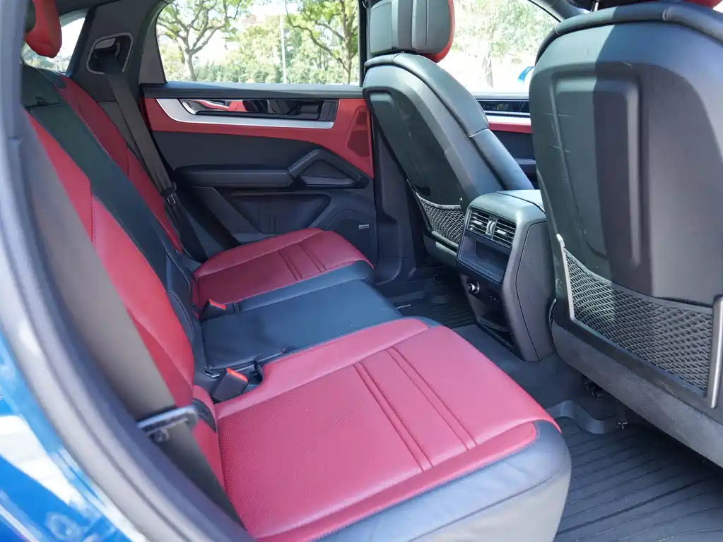 Cayenne 2024 Cayenne Coupé 3.0T купить на сайте DeffCars