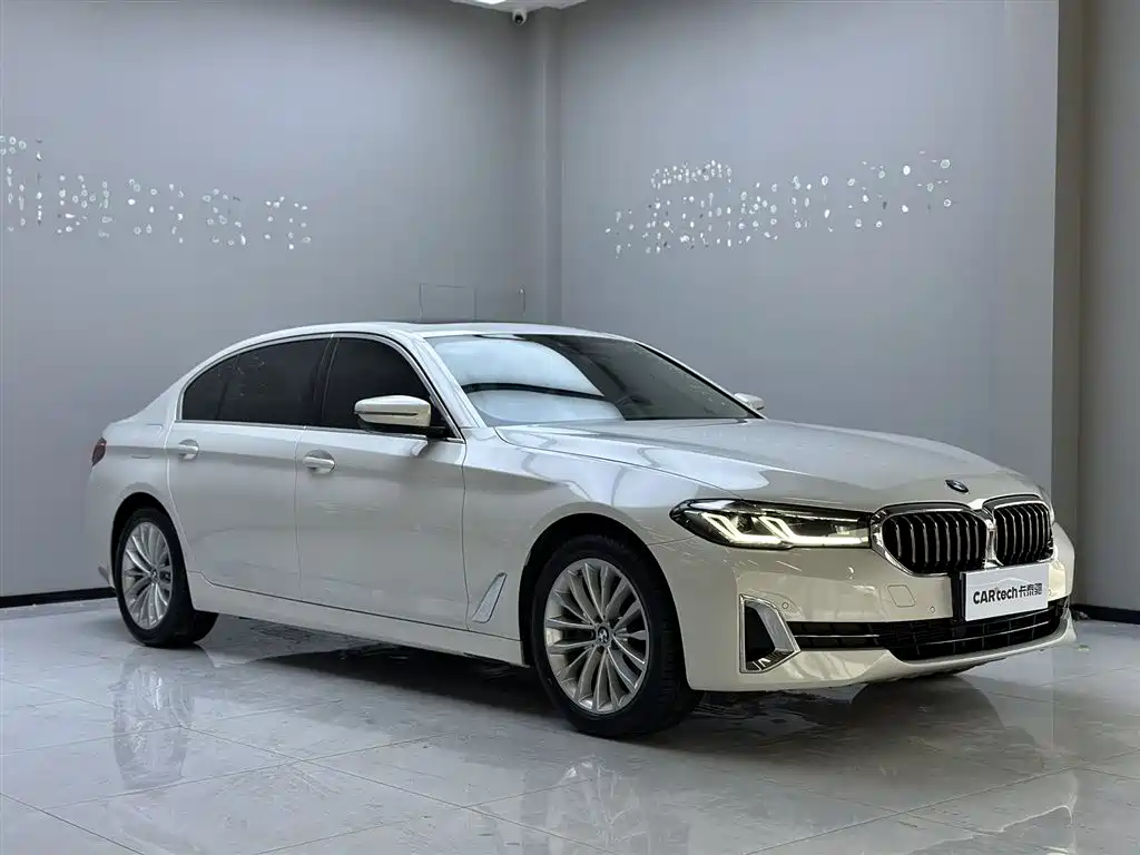 BMW 5 Series 2022 facelift 525Li luxury package купить на сайте DeffCars