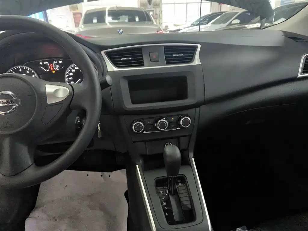 Sylphy 2024 model three facelift classic 1.6XE CVT comfort version купить на сайте DeffCars