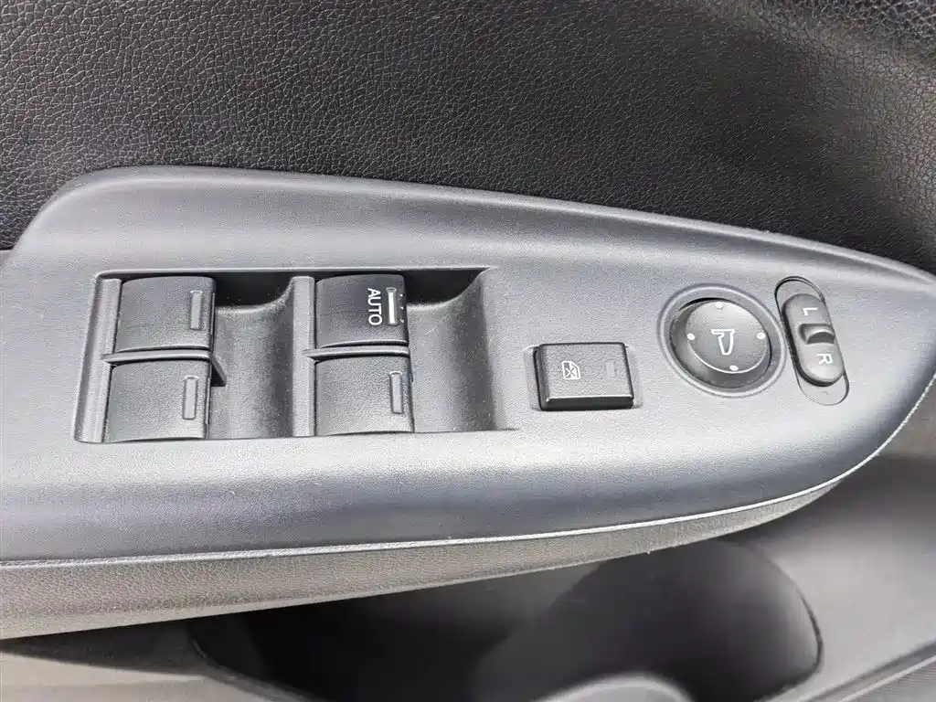 Fit 2018 1.5L manual comfort version купить на сайте DeffCars