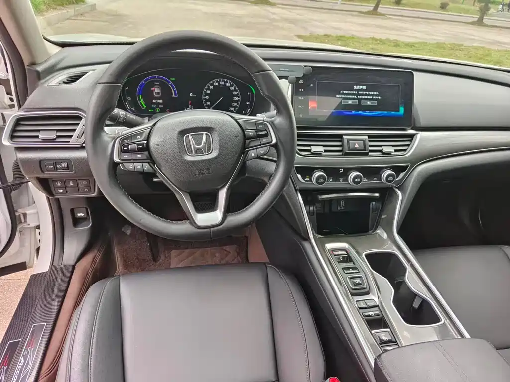 Accord 2022 Sharp Hybrid 2.0L Sharp Collar Edition купить на сайте DeffCars