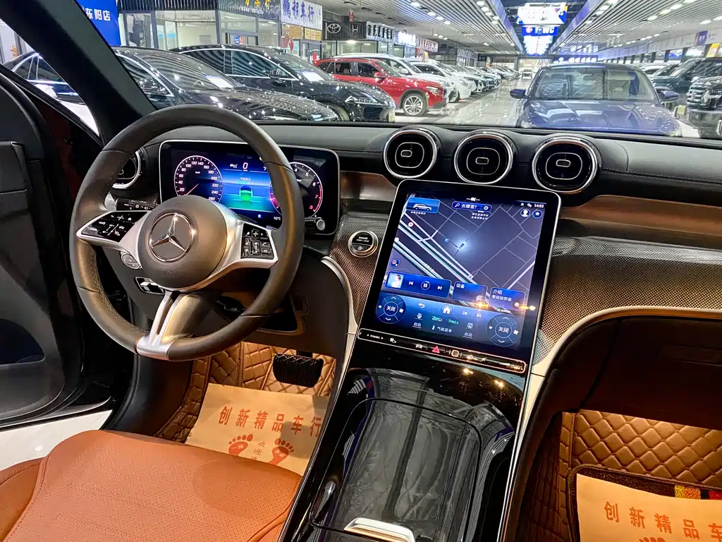 Mercedes-Benz GLC 2024 GLC 260 L 4MATIC Dynamic 5-seater купить на сайте DeffCars