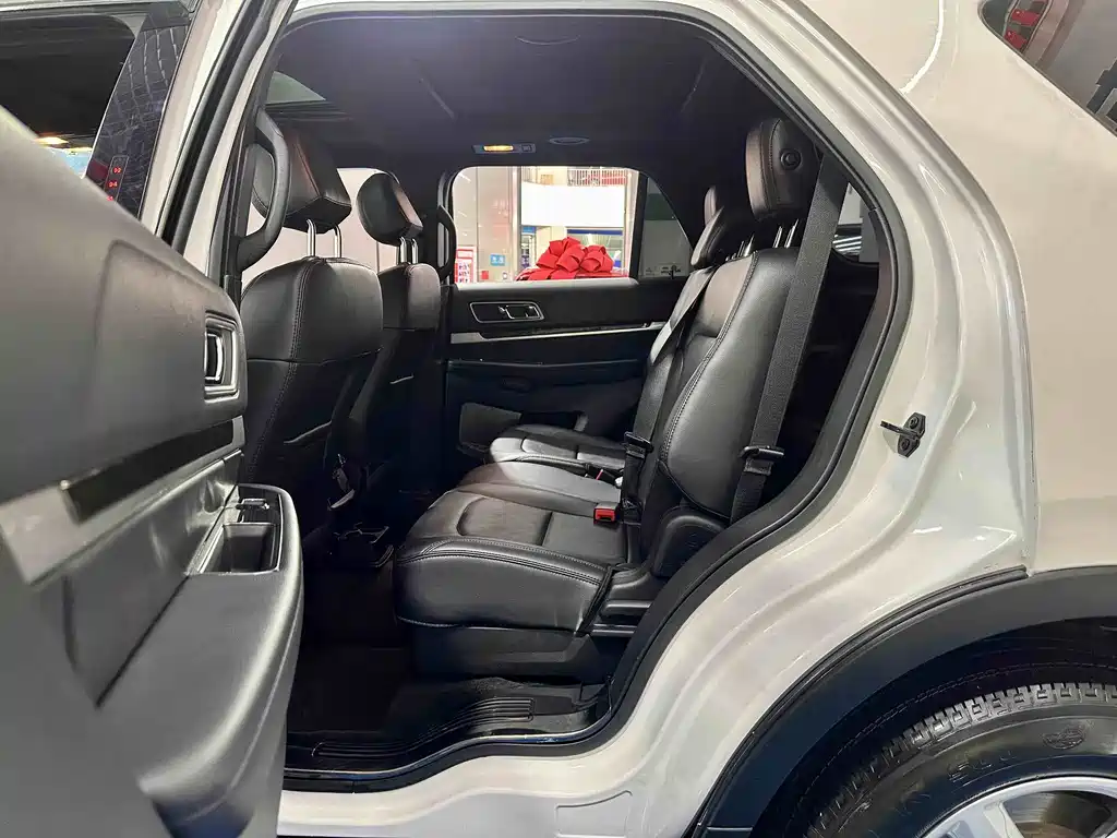 Explorer (Imported) 2016 2.3T Fashion Edition купить на сайте DeffCars