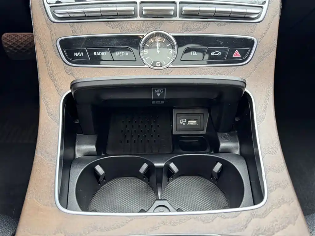 Mercedes-Benz E-Class 2020 E 260 L купить на сайте DeffCars