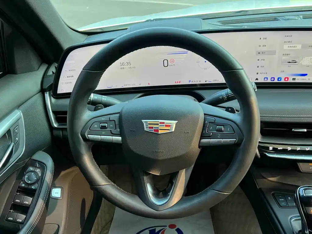 Cadillac CT5 2024 28T luxury model купить на сайте DeffCars