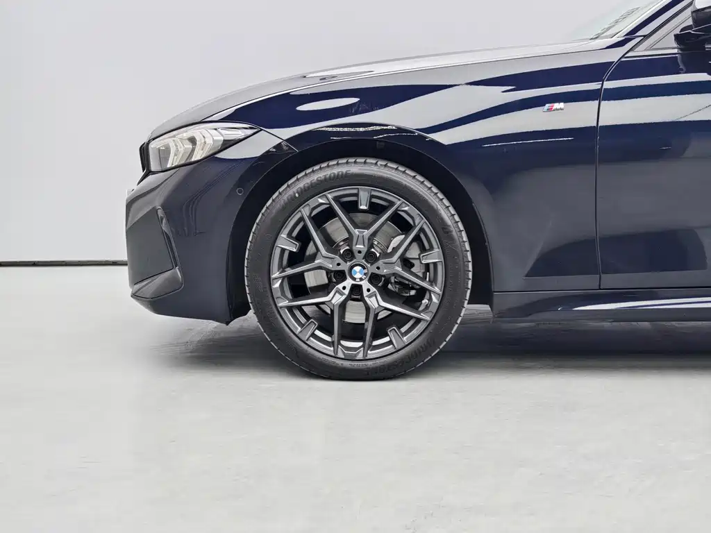 BMW 3 Series 2025 330Li Exclusive M Sports Night Package купить на сайте DeffCars