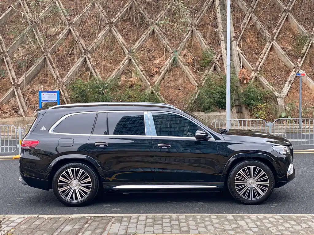 Maybach GLS 2022 GLS 480 4MATIC купить на сайте DeffCars