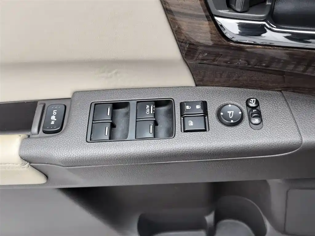 Odyssey 2017 2.4L Deluxe Edition купить на сайте DeffCars