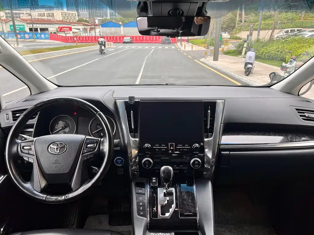Wilfa 2020 Shuangqing 2.5L HV Deluxe Edition купить на сайте DeffCars