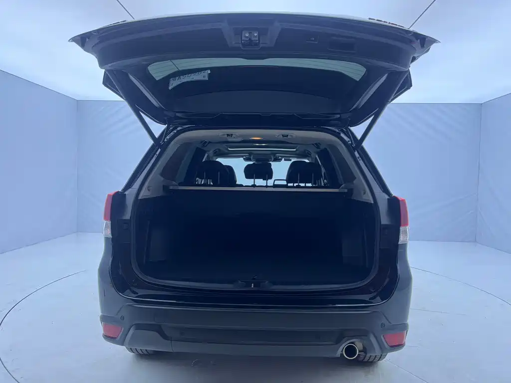 Forester 2022 2.0i AWD Deluxe Edition EyeSight купить на сайте DeffCars