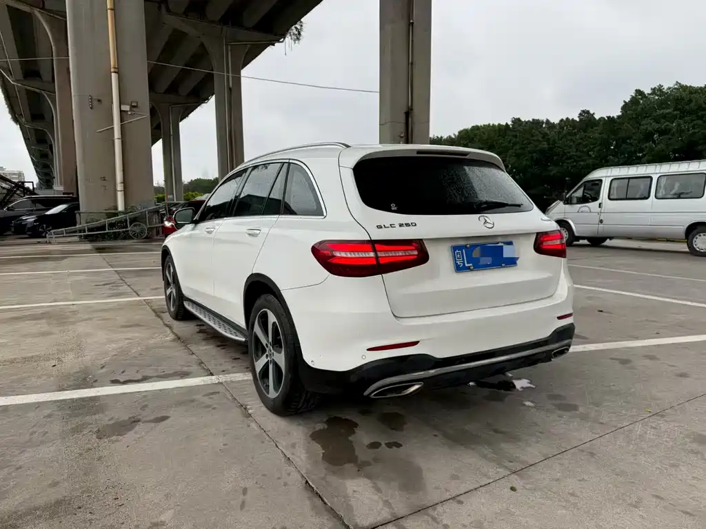 Mercedes-Benz GLC 2018 facelift GLC 260 4MATIC luxury model купить на сайте DeffCars