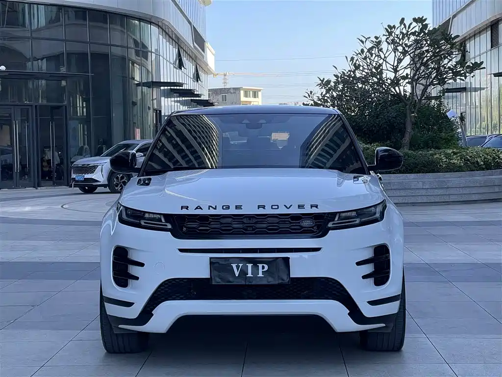 Range Rover Evoque 2020 249PS R-DYNAMIC S first sports customized version купить на сайте DeffCars