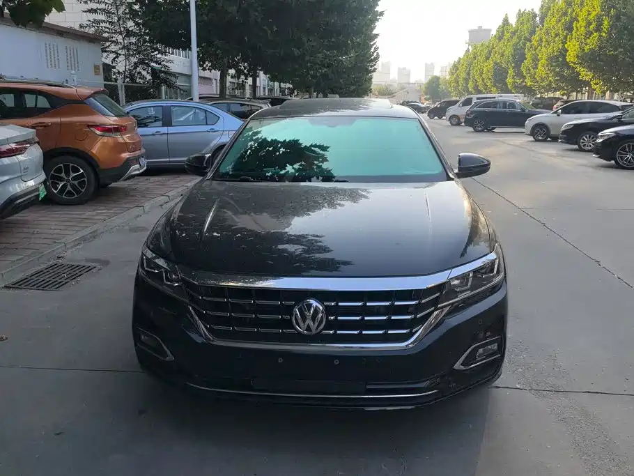 Passat 2020 330TSI Elite Edition National V купить на сайте DeffCars