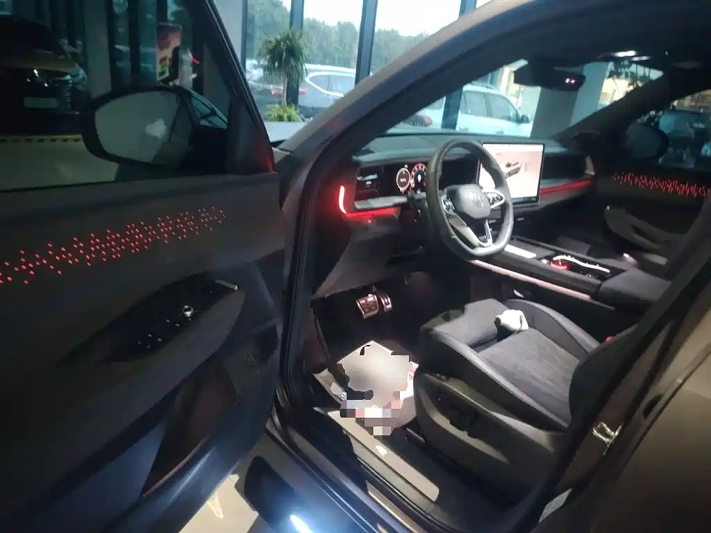 Touron 2025 Touron Pro 450TSI four-wheel drive peak version купить на сайте DeffCars
