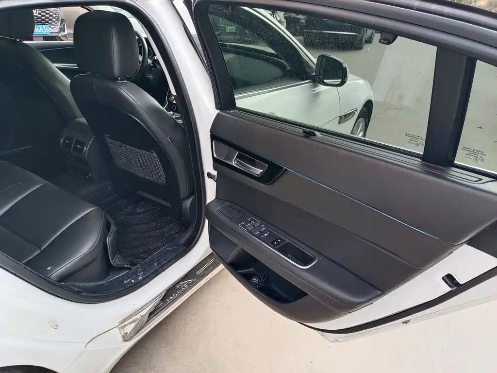 Jaguar XEL 2019 2.0T 200PS Elite Edition купить на сайте DeffCars