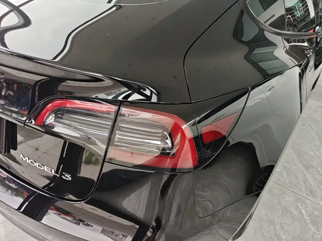 Model 3 2022 rear-wheel drive version купить на сайте DeffCars