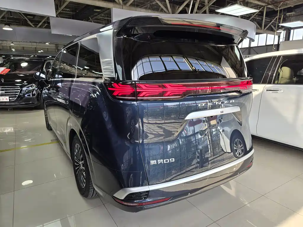 Denza D9 2024 DM-i 980 four-wheel drive flagship model купить на сайте DeffCars